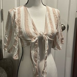 🚨MOVING SALE🚨 American Eagle crop top